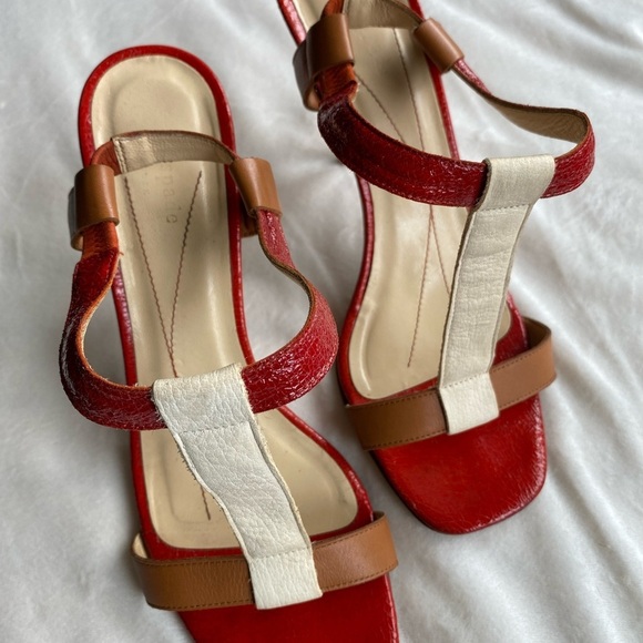 Kate Spade Red and Brown Heels with T-Strap Design - Picture 3 of 14